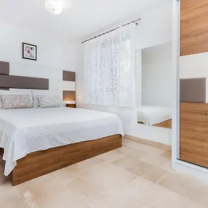 Santin Apartament